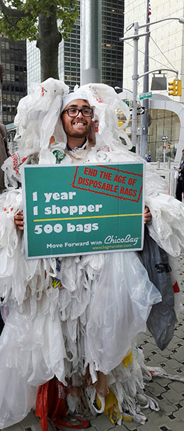 Mielenosoittaja vastustaa turhien muovipussien käyttöä